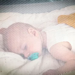 Cuna de viaje con gatera Gris