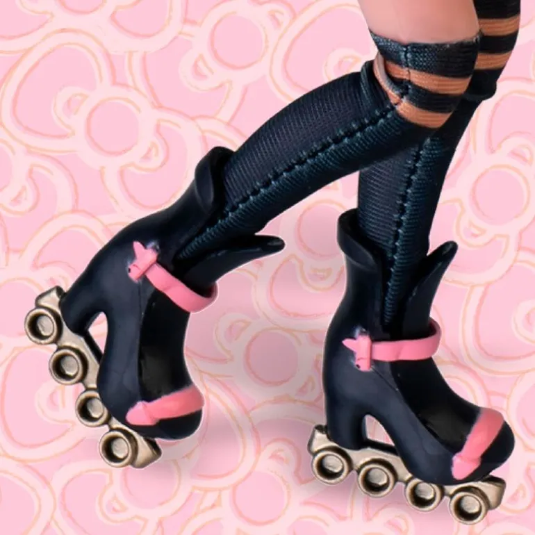 Hello Kitty Muñeca Golden Diva Roller