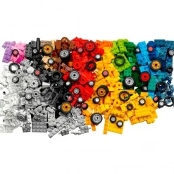 Lego Classic Ladrillos y Ruedas