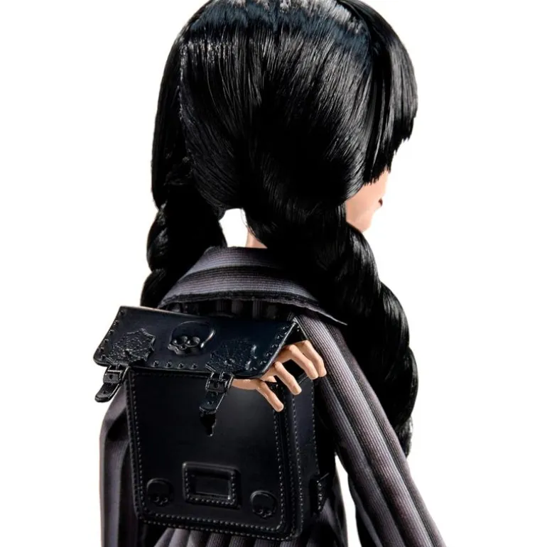 Monster High Muñeca Miércoles Addams Uniforme